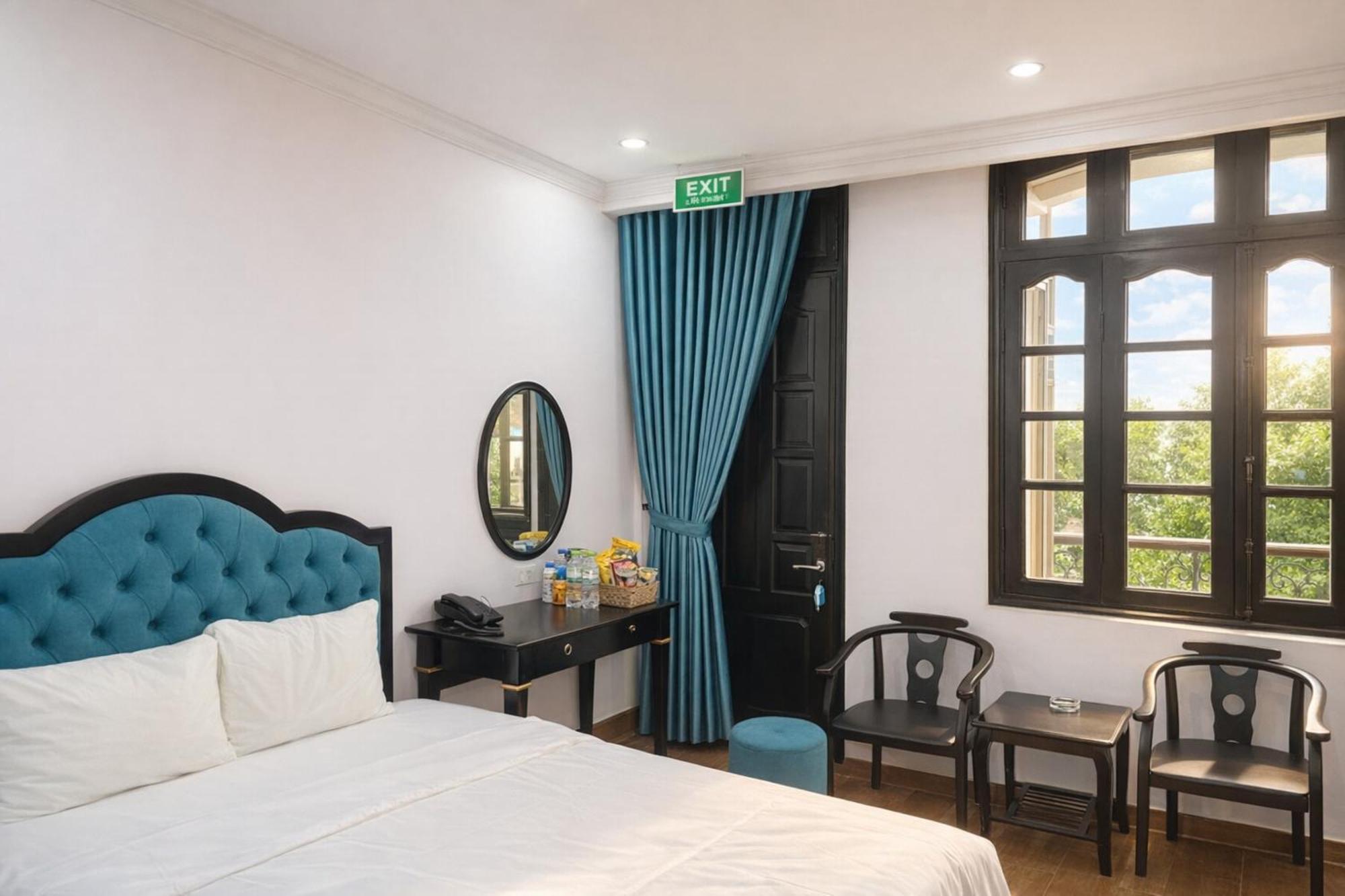 Nhat Tan Hotel, Hanoi